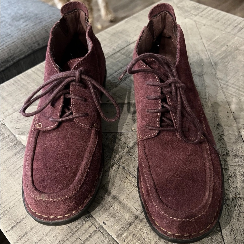 Clarks Women's Burgundy Suede Ankle Boots. Emily 2 Braley. Size 9.5